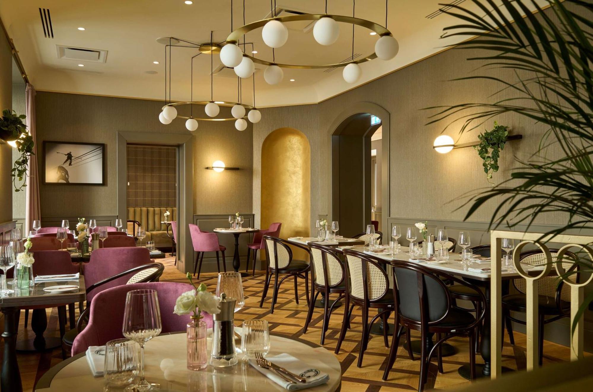 Hotel Saski Krakow Curio Collection By Hilton エクステリア 写真 The interior of the restaurant