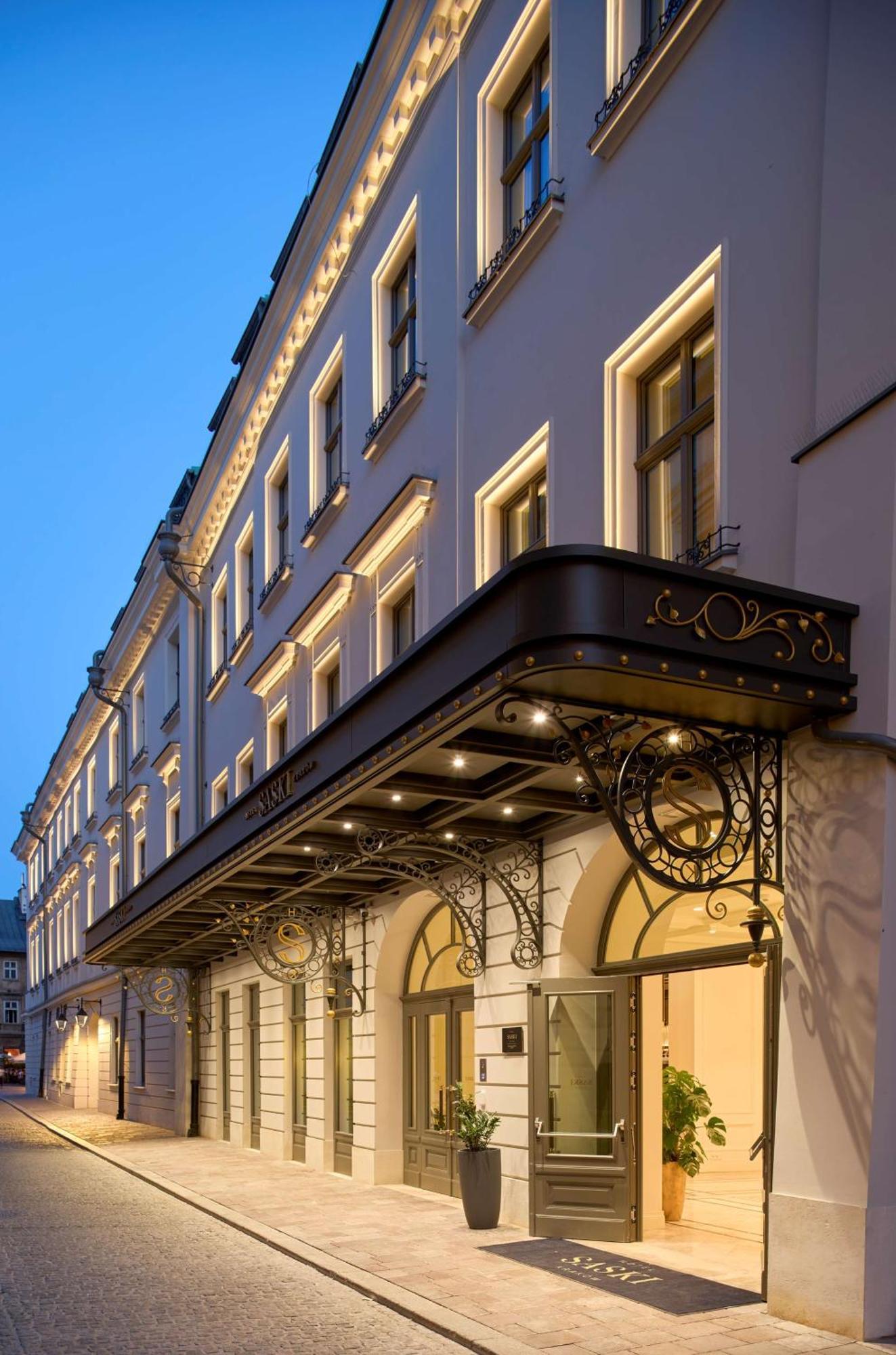 Hotel Saski Krakow Curio Collection By Hilton エクステリア 写真 The hotel's entrance
